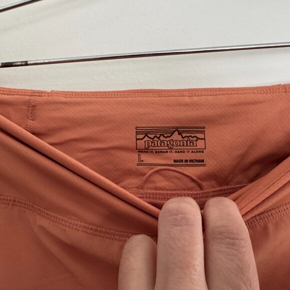 Patagonia Women's Strider Pro Shorts - 3½" - "Rock Melon" (Orange / Peach) - L - Picture 3 of 6